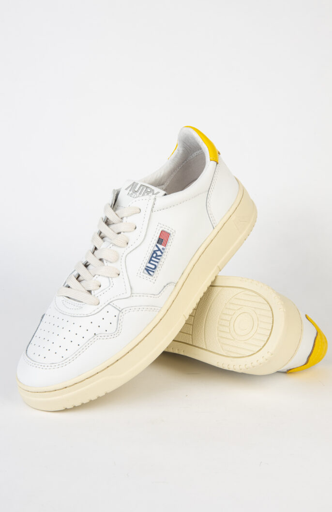 Autry sneaker Medalist white yellow