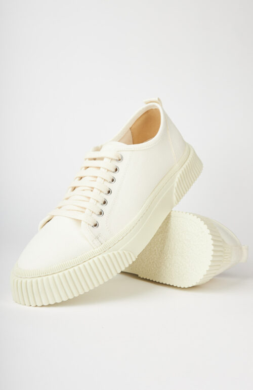 White low top sneakers