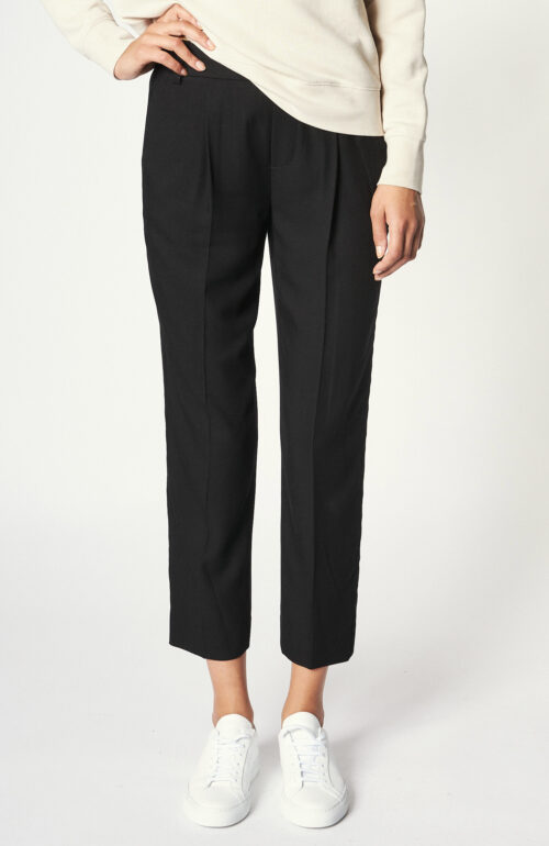 Hose "Casual Pull on pant" in Schwarz
