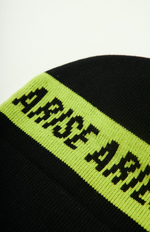 Black cap with print