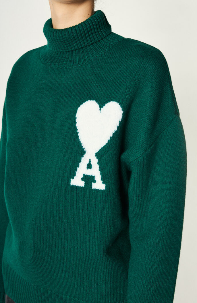 Oversize funnel neck sweater in green