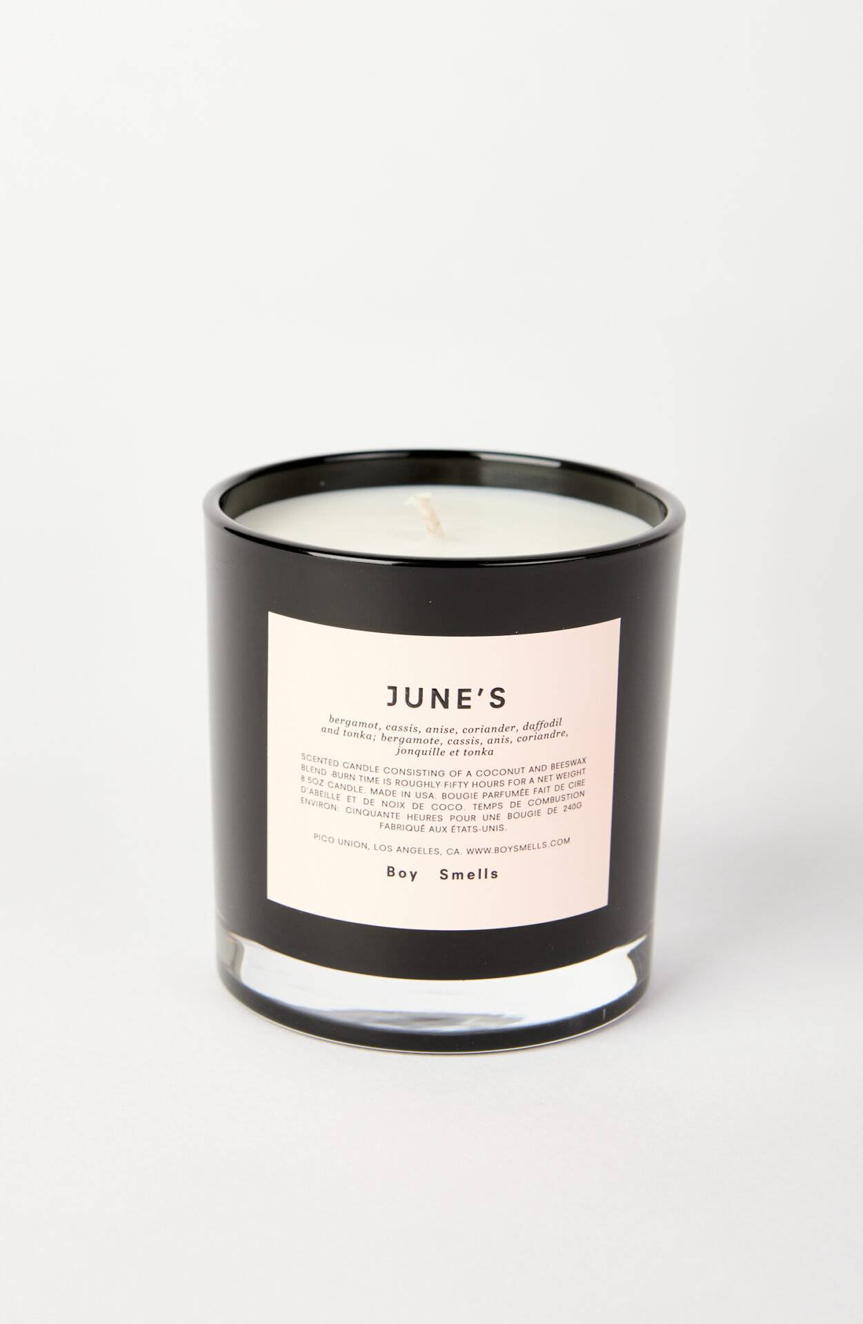 boy-smells-scented-candle-june-s-with-woody-note-schwittenberg