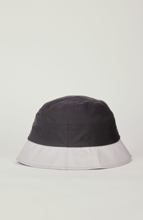 Black and gray bucket hat