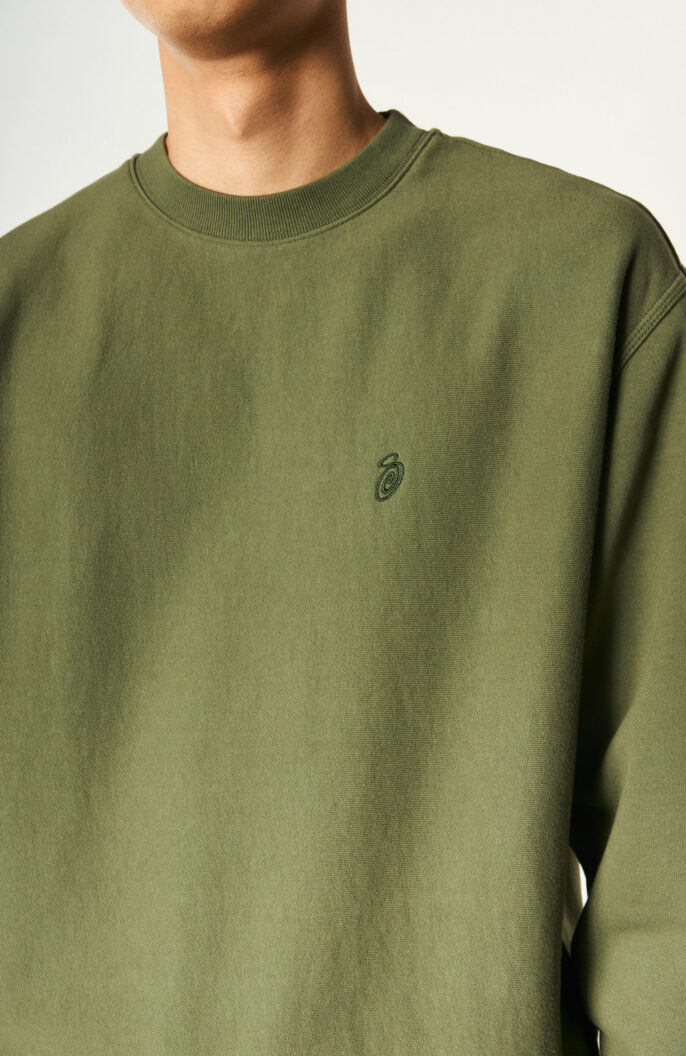 Olive green sweater "Swirl App
