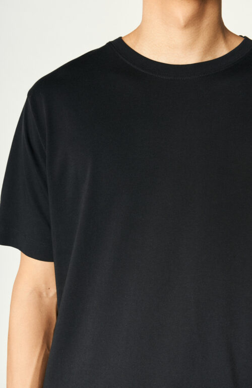 Classic T-shirt "Hertz" in black