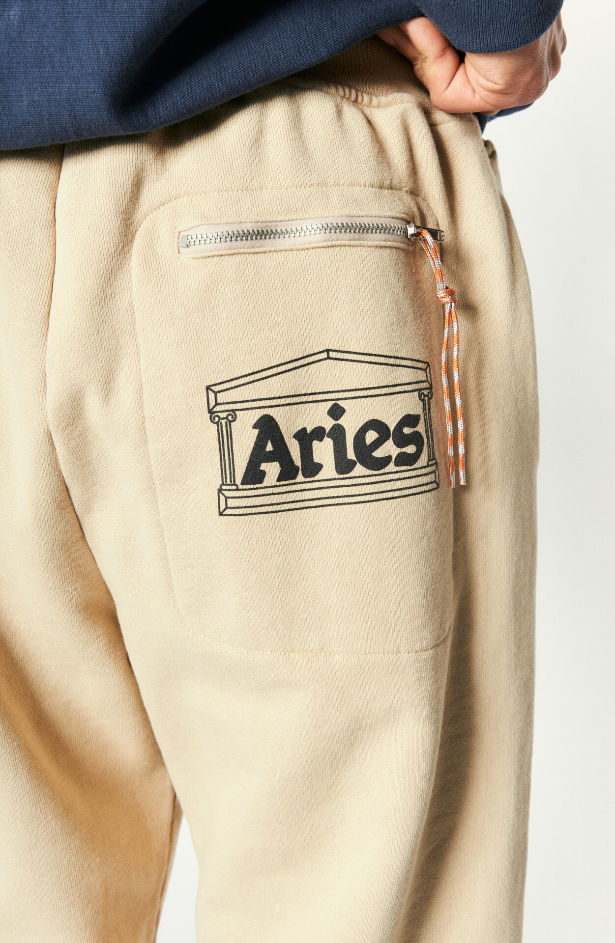Aries Sunbleached Premium Sweatpants XS アウトレットのクーポン