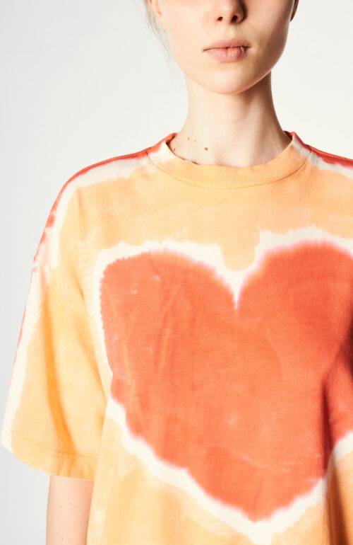 T-Shirt mit Batik-Herz in Orange/Korallenrot