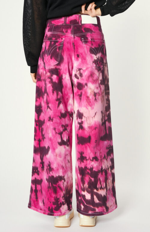 Printed "Large Fit Jeans" in Pink/White