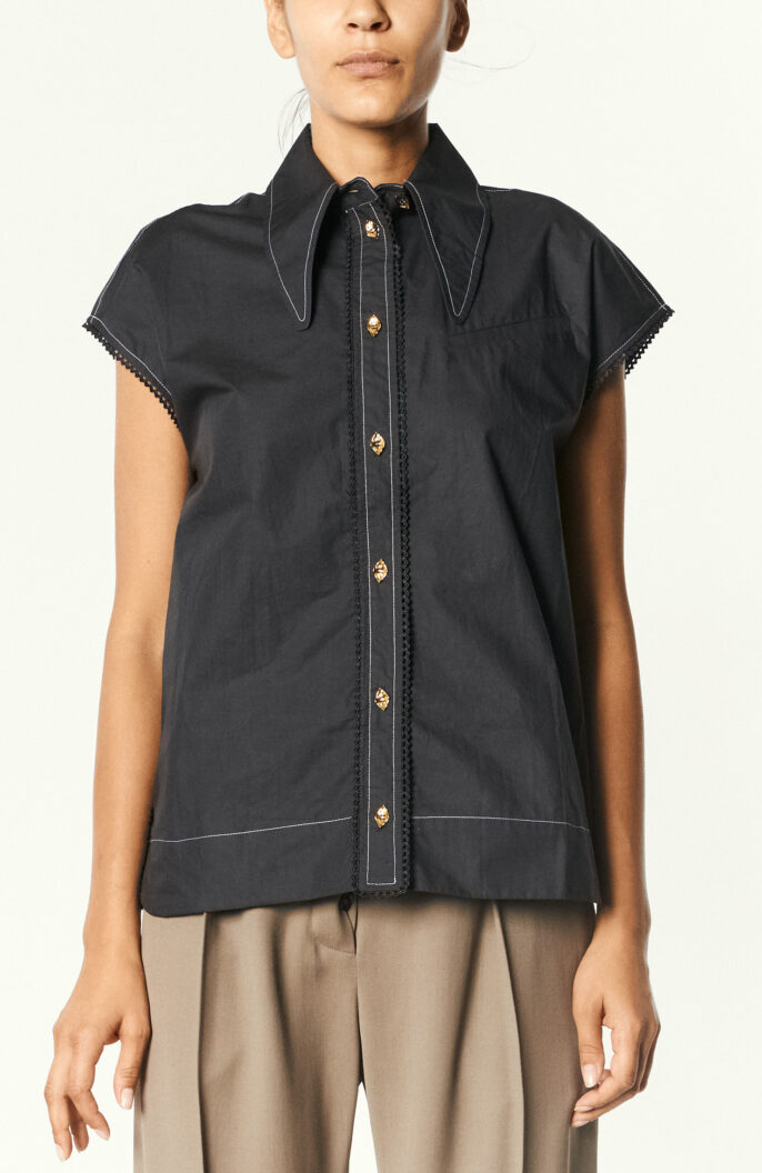 Sleeveless blouse "133" in black