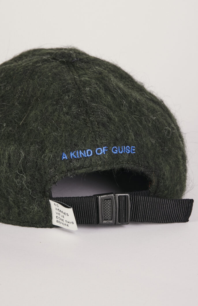 Waldgrüne Cap "Chamar Fuzzy" asu Wolle/Kaschmir