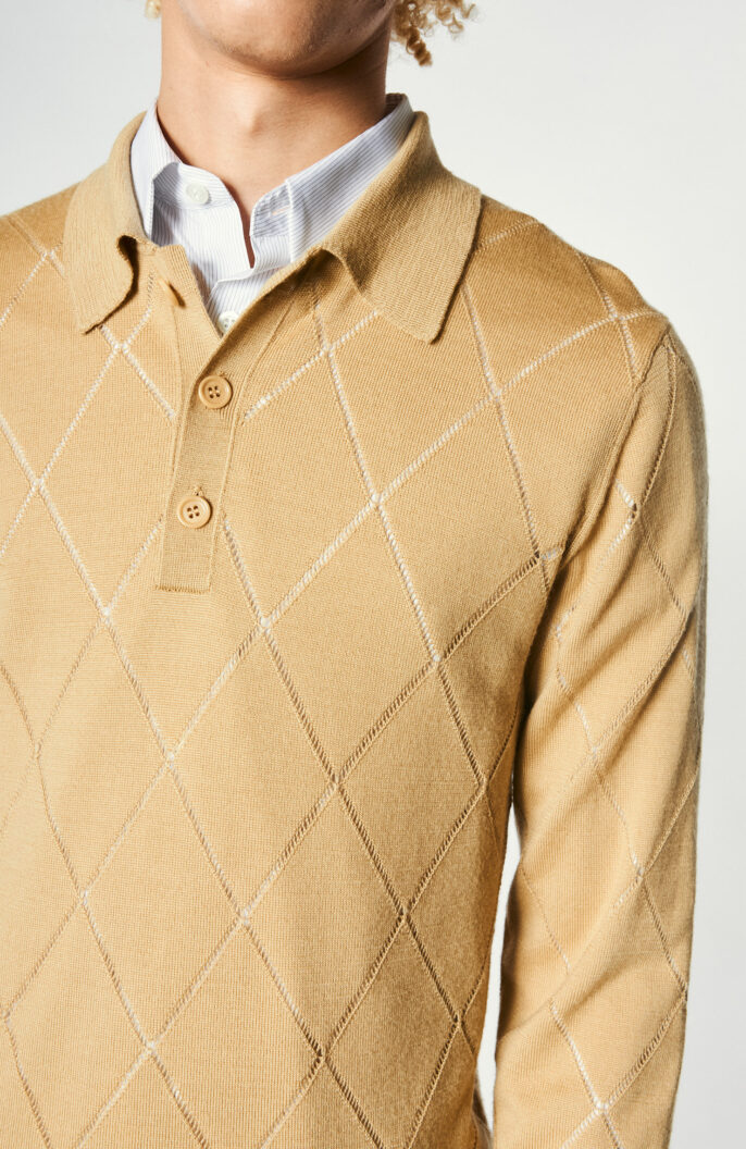 Beige diamond pattern polo sweater