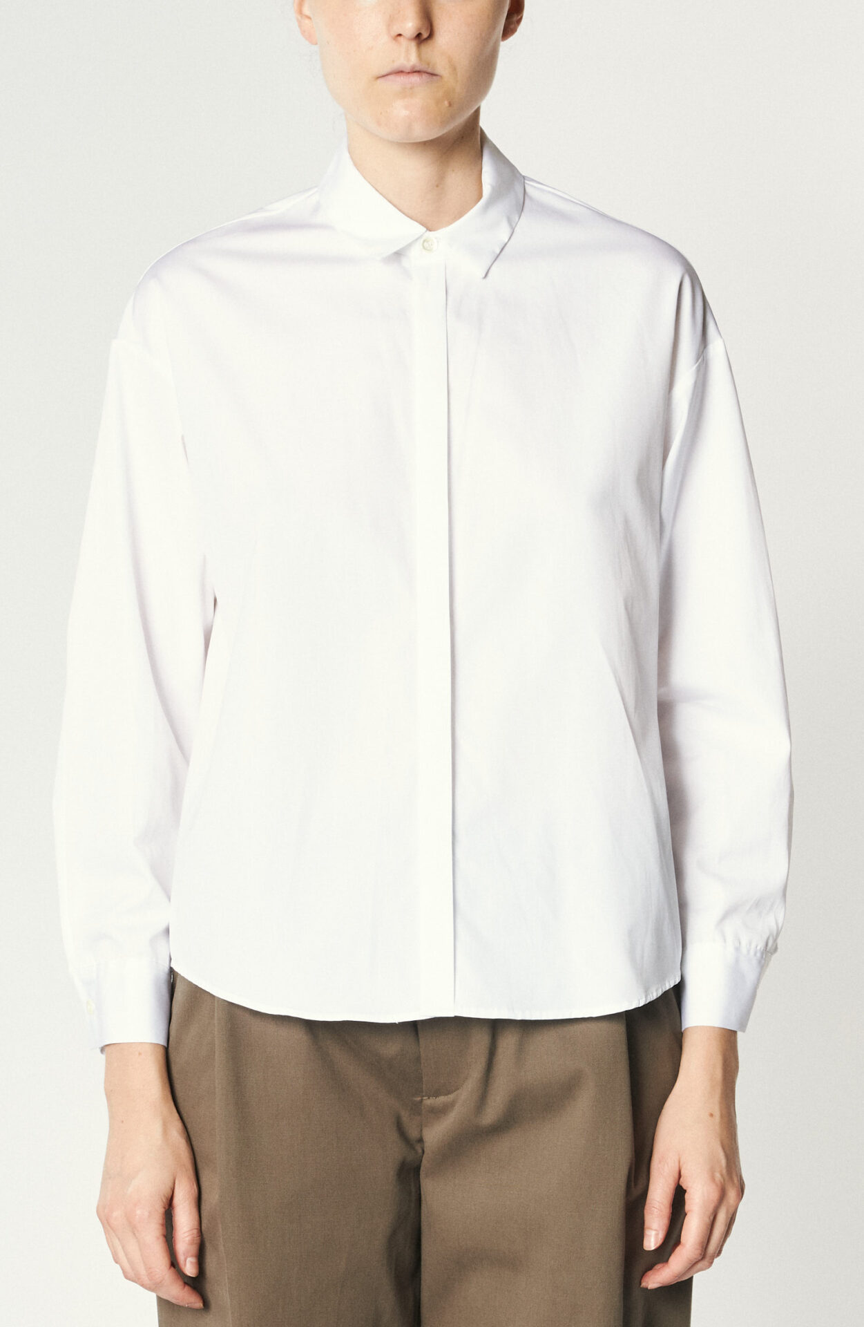 Stephan Schneider Transparante blouse zwart-wolwit volledige print Mode Blouses Transparante blousen 