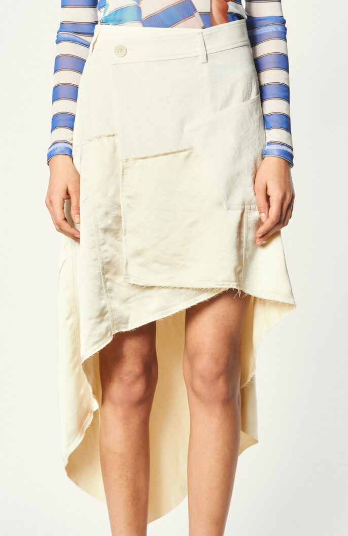 Midi-Rock "Asymmetric Skirt" in Offwhite