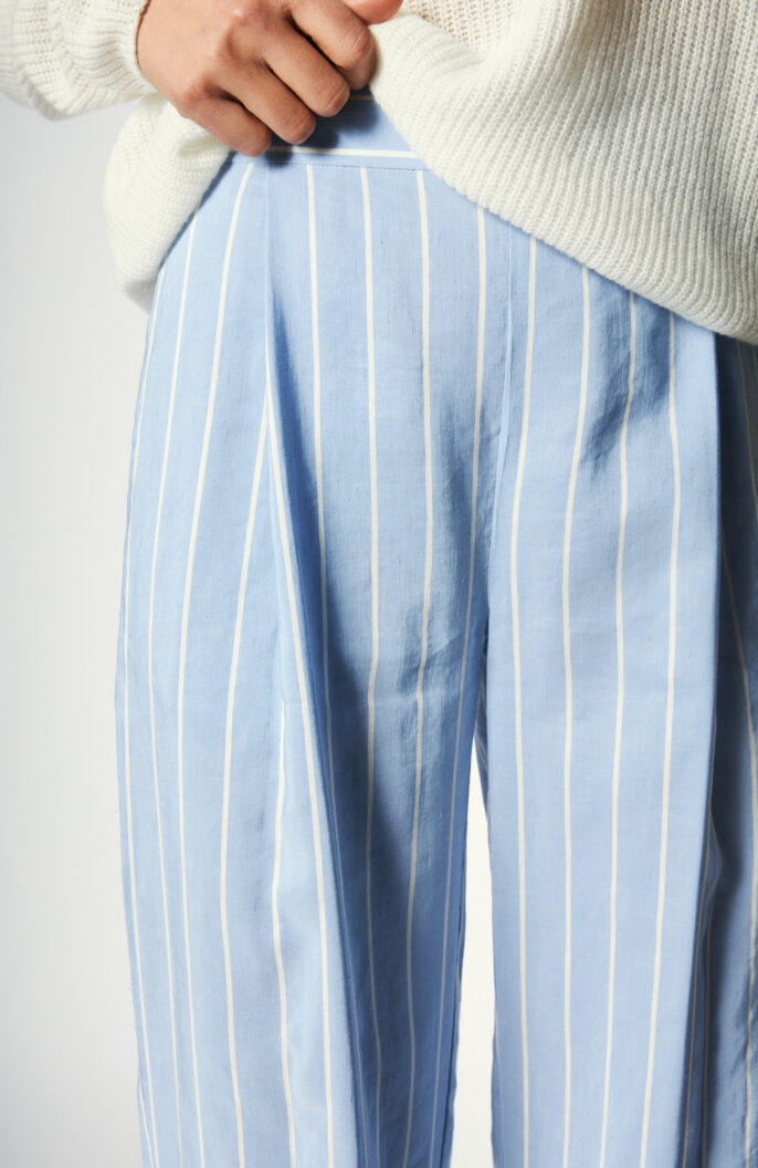 Gestreifte Hose "High Waist Stripe Wide Leg" in Hellblau/Weiß